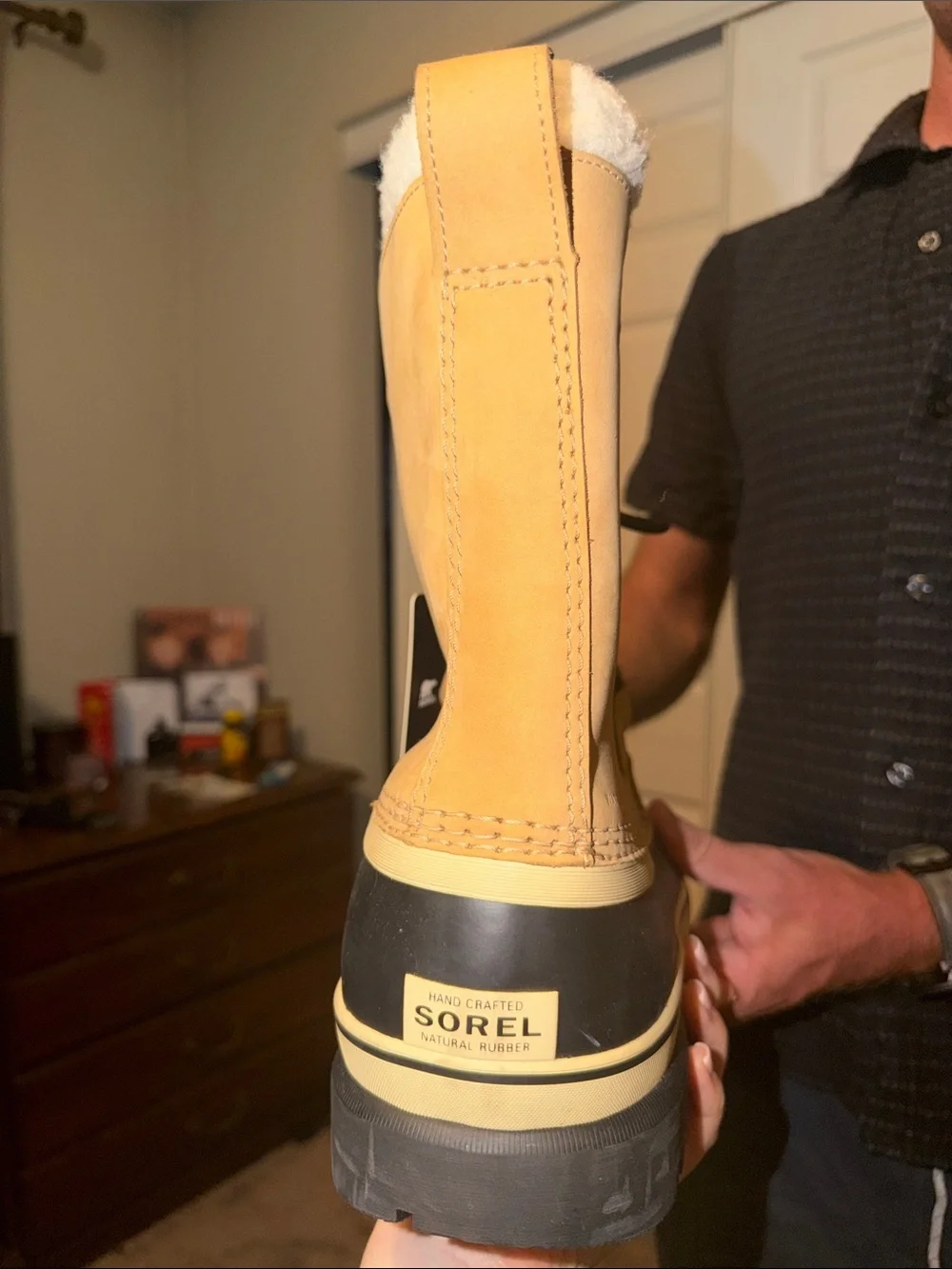 NWT | Sorel Tan and Black Waterproof Lace-Up Winter Boot